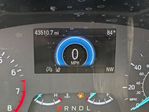 Used 2022 Ford Escape SE image 22