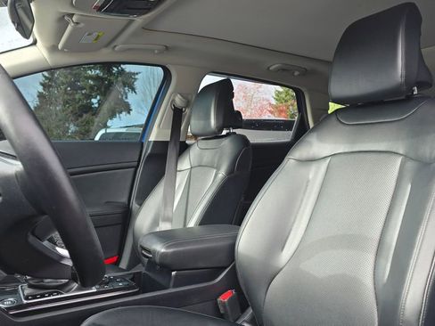 Used 2023 Kia Sportage SX image 25