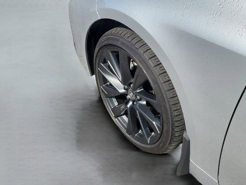 Used 2025 Toyota Corolla SE FWD image 25