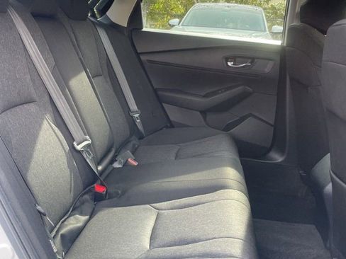 Used 2024 Honda Accord EX image 11
