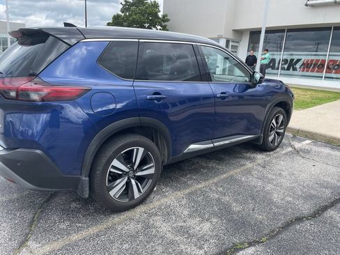 Used 2021 Nissan Rogue SL w/ Premium Package AWD/4WD image 4