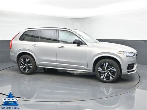 Used 2023 Volvo XC90 T8 Plus image 1
