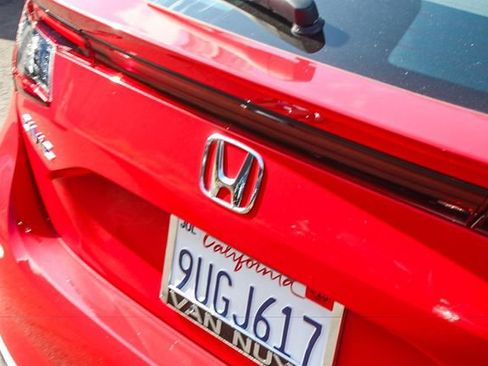 Used 2025 Honda Civic Sport image 9