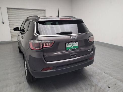 Used 2020 Jeep Compass Latitude image 6