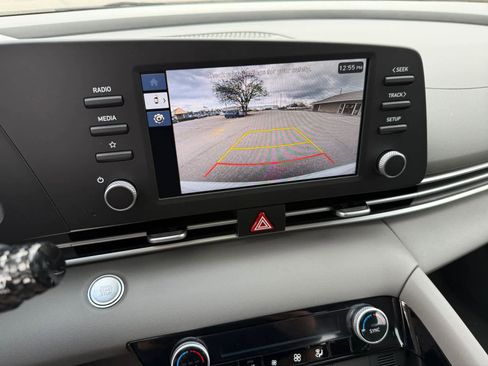 New 2026 Hyundai Elantra Blue image 17