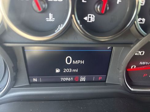 Used 2022 Chevrolet Silverado 1500 RST image 12