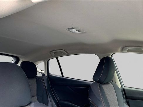 Used 2019 Subaru Crosstrek 2.0i Premium AWD/4WD image 27