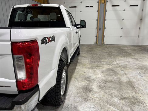Used 2019 Ford F250 XL w/ STX Appearance Package AWD/4WD image 10