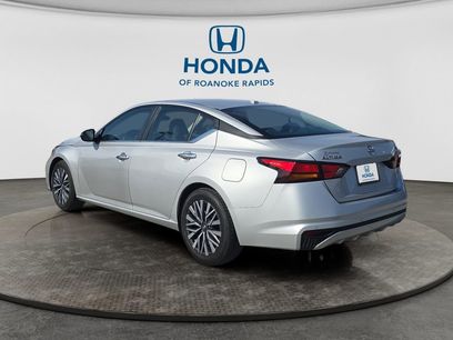 Used 2024 Nissan Altima 2.5 SV