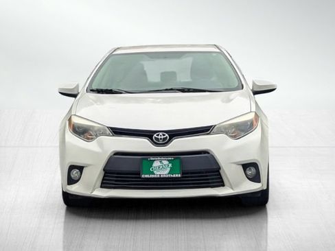 Used 2014 Toyota Corolla LE FWD image 2