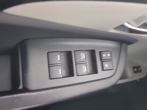 Certified 2017 Honda Pilot Touring image 27