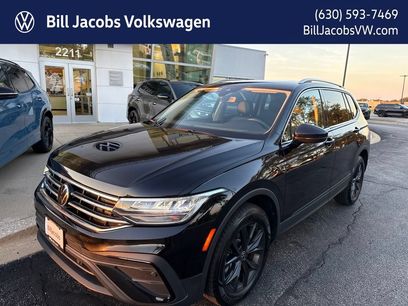 Used 2024 Volkswagen Tiguan SE w/ Panoramic Sunroof Package