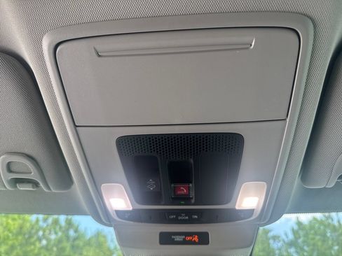 Used 2025 Honda Accord Touring image 31