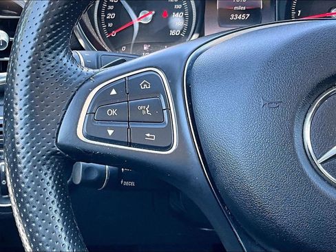 Used 2018 Mercedes-Benz C 300 4MATIC Sedan image 21