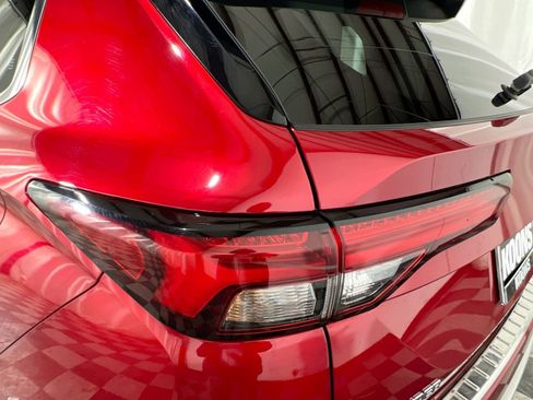 Used 2024 Mitsubishi Outlander SEL image 16