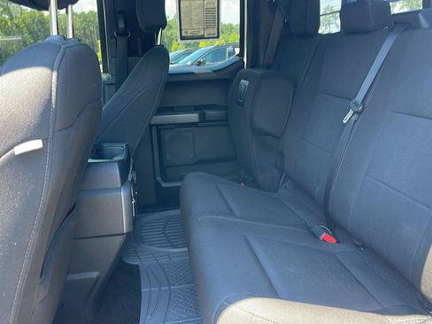 Used 2018 Ford F150 XLT w/ Equipment Group 302A Luxury AWD/4WD image 32