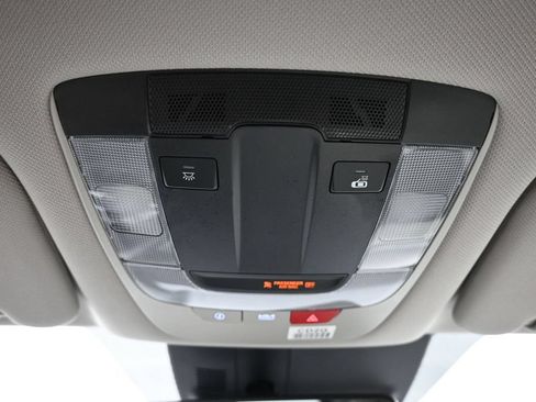 Certified 2023 Kia Sorento SX Prestige AWD/4WD image 18