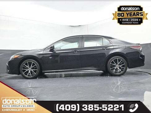 Used 2024 Toyota Camry SE FWD image 15