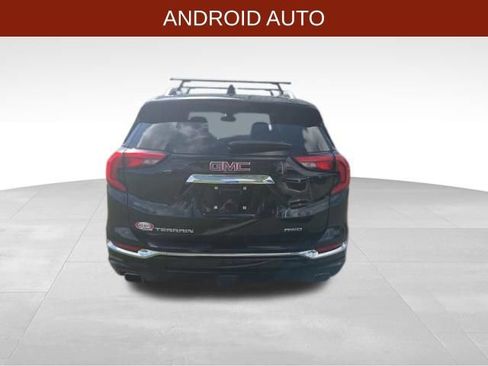 Used 2018 GMC Terrain Denali w/ GMC Pro Grade Package AWD/4WD image 6
