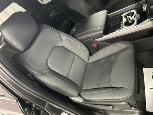 New 2026 RAM 1500 4x4 Crew Cab image 23