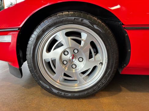 Used 1990 Chevrolet Corvette ZR-1 RWD image 35