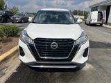 Certified 2022 Nissan Kicks SV image 2