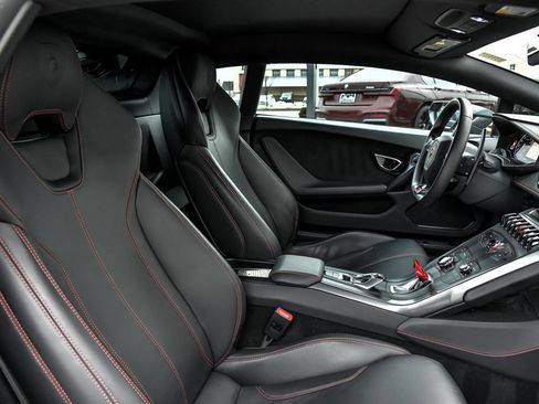 Used 2018 Lamborghini Huracan LP 580-2 image 24