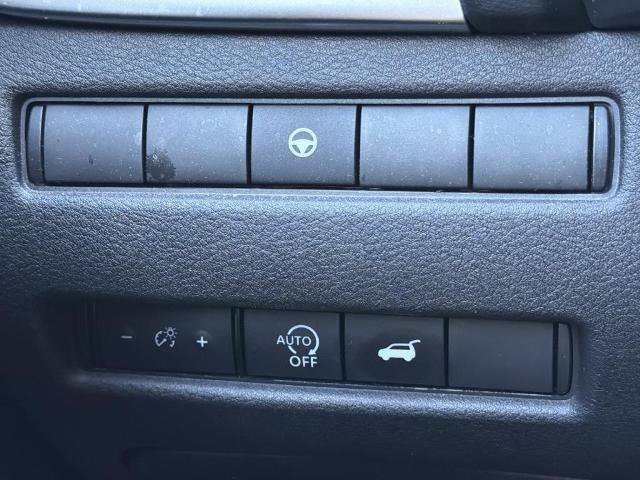 Certified 2024 Nissan Rogue SV w/ SV Premium Package FWD image 14