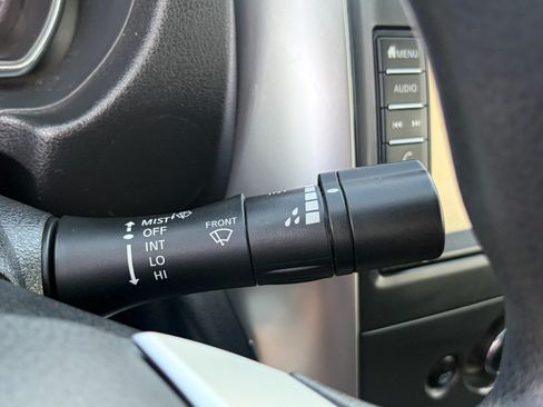 Used 2019 Nissan Versa SV FWD image 20