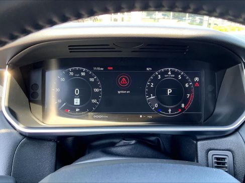 Used 2018 Land Rover Range Rover Sport HSE AWD/4WD image 25