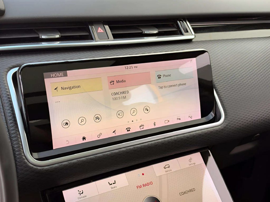 Used 2019 Land Rover Range Rover Velar R-Dynamic SE AWD/4WD image 21