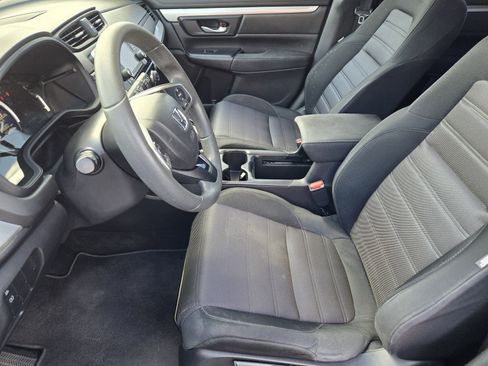 Used 2018 Honda CR-V LX image 11