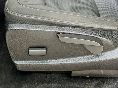 Used 2019 GMC Canyon SLE RWD image 11