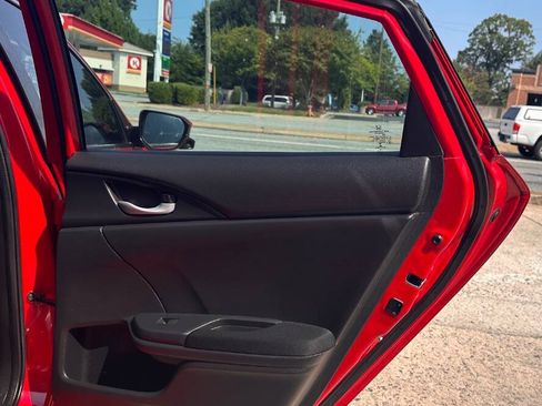 Used 2016 Honda Civic EX image 13