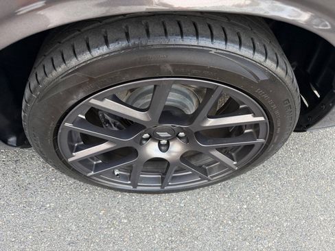 Used 2018 Dodge Challenger R/T Scat Pack RWD image 12