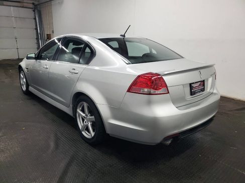 Used 2009 Pontiac G8 w/ Premium Package image 5