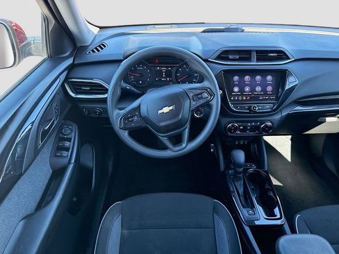 Used 2023 Chevrolet TrailBlazer LT w/ Convenience Package image 21