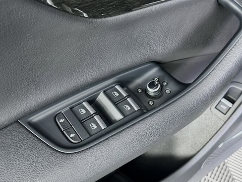 Used 2019 Audi Q7 3.0T Premium Plus AWD/4WD image 21