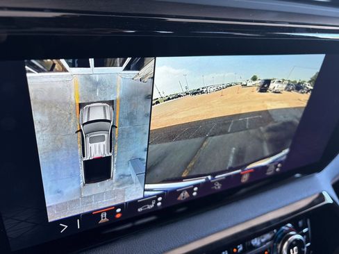 New 2026 GMC Sierra 1500 AT4 w/ AT4 Premium Package image 12