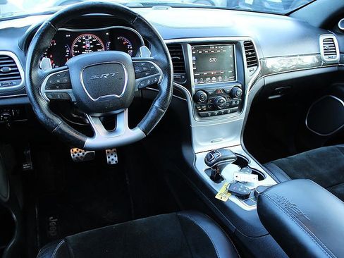 Used 2014 Jeep Grand Cherokee SRT8 w/ Luxury Group II AWD/4WD image 16