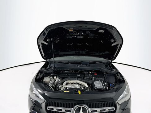 Certified 2025 Mercedes-Benz GLA 250 image 30