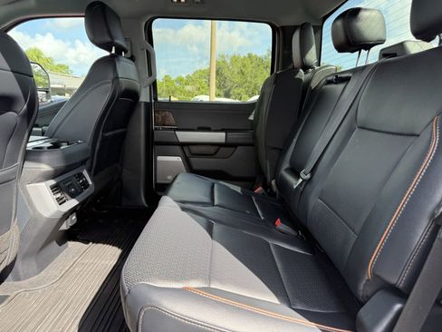 Used 2025 Ford F250 Lariat AWD/4WD image 22