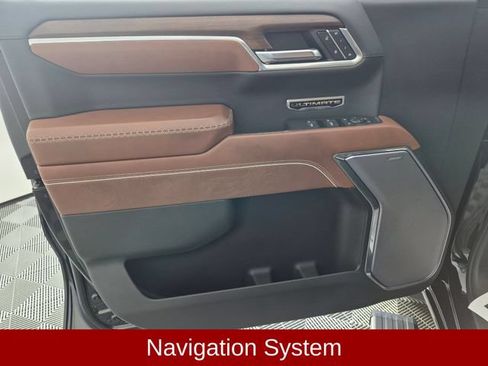 Used 2025 GMC Sierra 1500 Denali Ultimate AWD/4WD image 11
