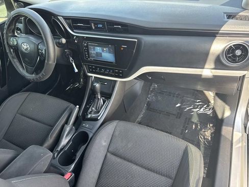 Used 2018 Toyota Corolla iM w/ Protection Package image 29
