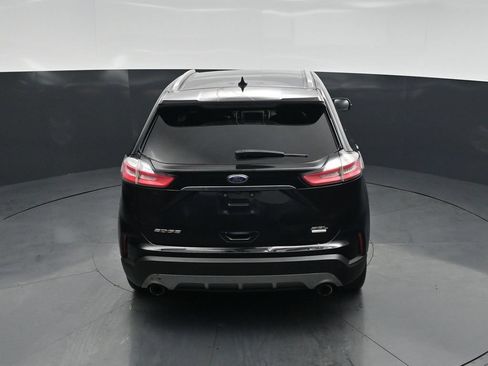 Used 2019 Ford Edge SEL w/ Equipment Group 201A AWD/4WD image 39