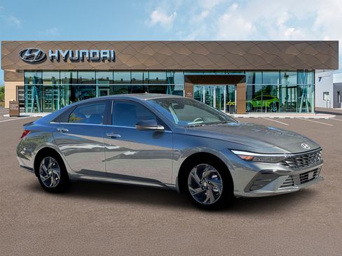 New 2026 Hyundai Elantra SEL Sport Premium FWD image 10