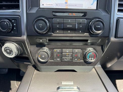 Used 2018 Ford F150 XLT w/ Equipment Group 302A Luxury image 16