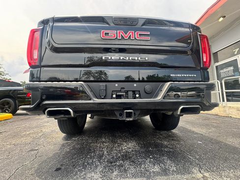 Used 2020 GMC Sierra 1500 Denali w/ Technology Package AWD/4WD image 12