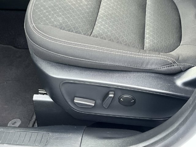 Used 2024 Ford Escape Active AWD/4WD image 27