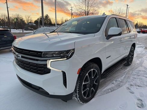 Used 2021 Chevrolet Tahoe RST w/ Luxury Package image 7